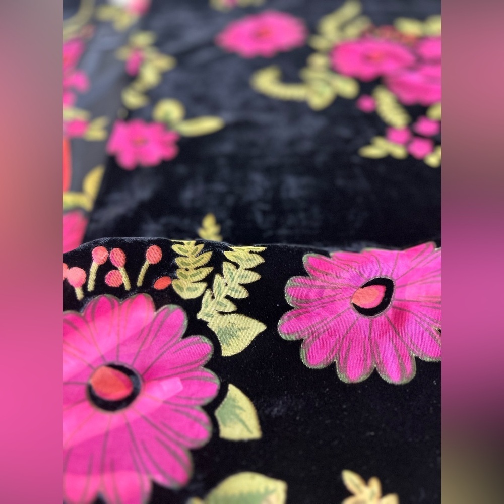 WOVEN HEART Velvet Burnout Black and pink floral Kimono Top Robe Boho - Picture 11 of 13